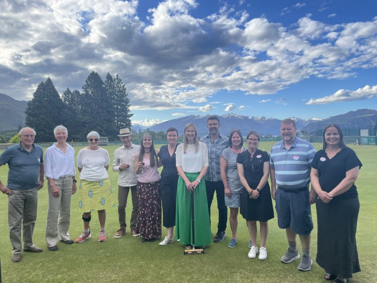 Volunteers at Wanaka bowls club